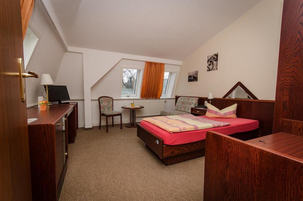 Hotel Siegmar Im Geschaftshaus Chemnitz Quarto foto