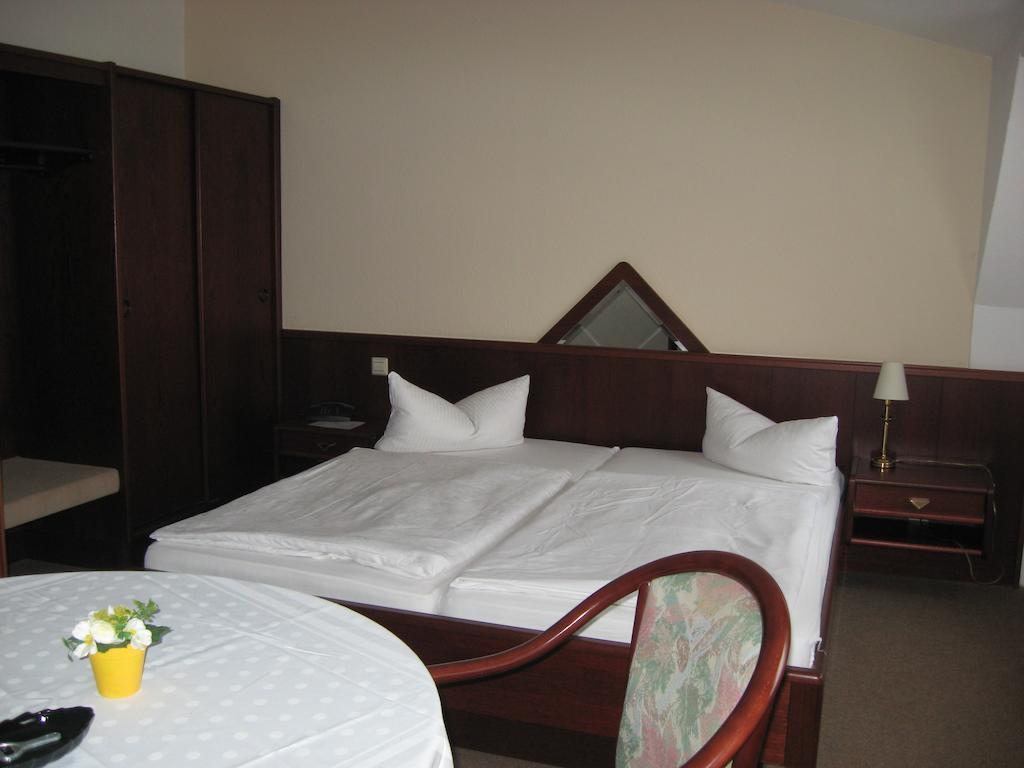 Hotel Siegmar Im Geschaftshaus Chemnitz Quarto foto
